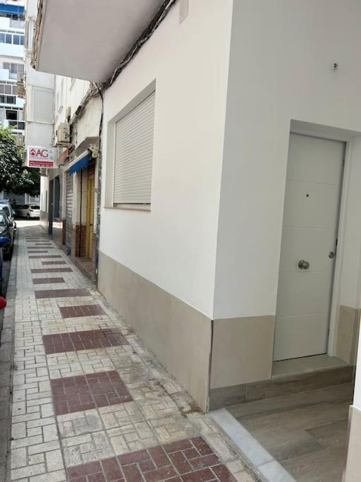 Estudio Carretera Cadiz Malaga Exterior photo